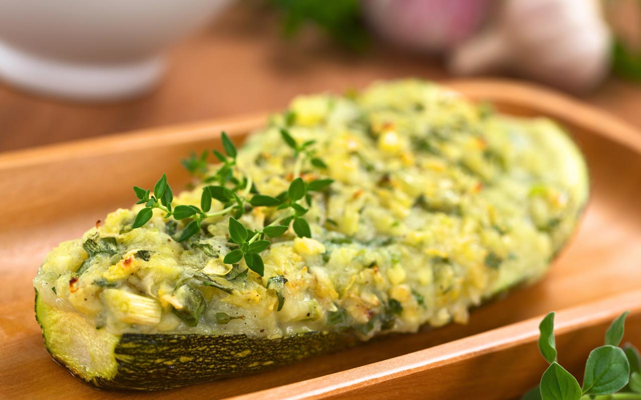 Ricetta Selenella Zucchine ripiene di patate e erbe