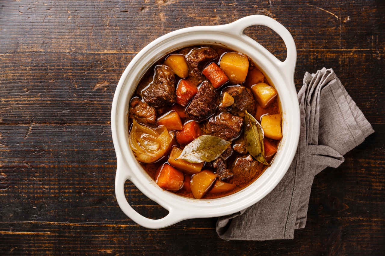 Spezzatino di ossobuco in gremolada con patate Selenella mini - Ricette Selenella