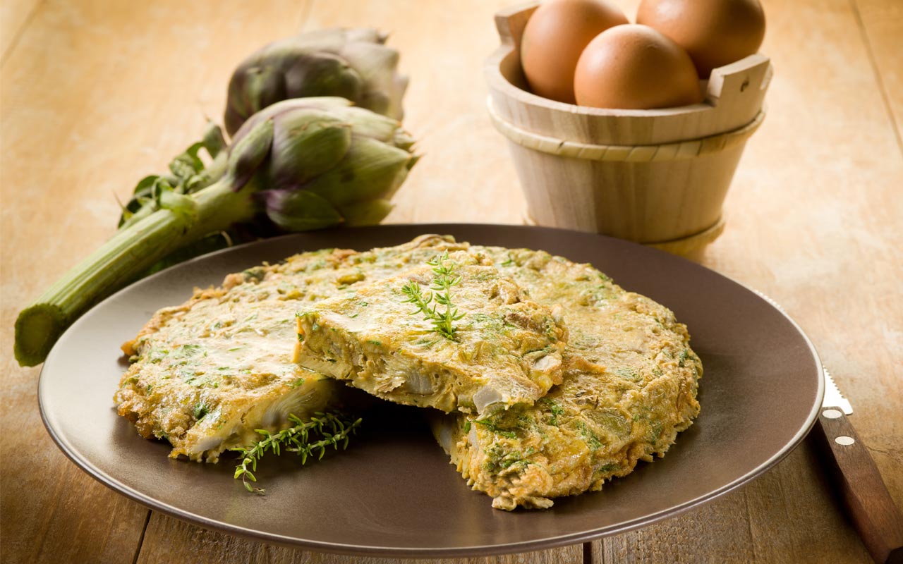 Frittata di patate e carciofi - Ricette Selenella