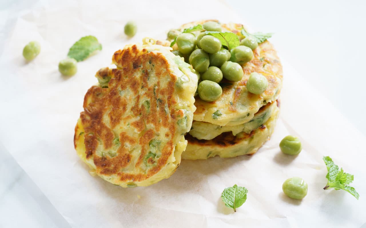 Frittatine di patate al forno con piselli - Ricette Selenella