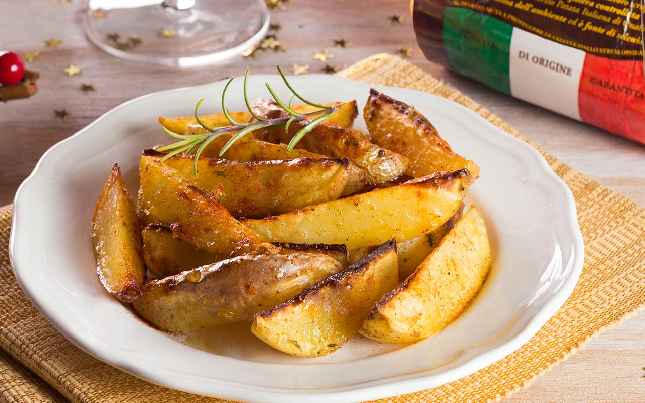 Baked potatoes alla paprika con sale affumicato - Ricette Selenella