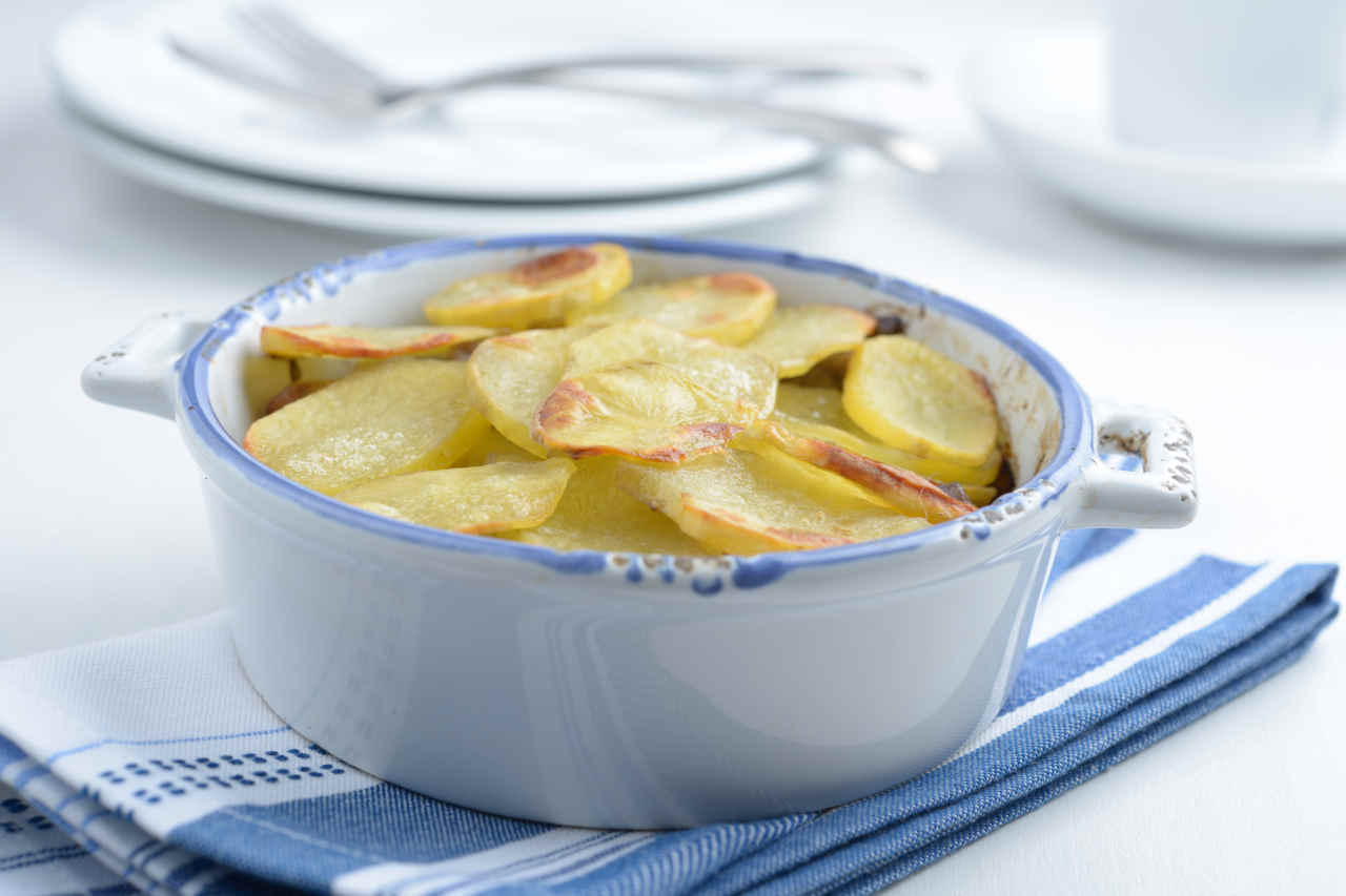 Patate gratinate al tartufo - Ricette Selenella