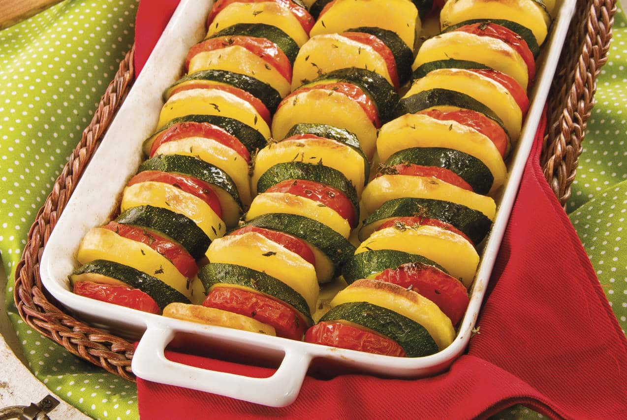 Teglia di zucchine, patate e pomodori Teglia di zucchine, patate e pomodori - Ricette Selenella