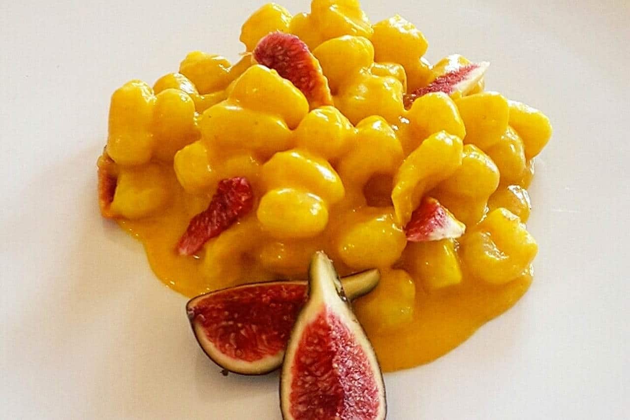 Gnocchetti con le patate, taleggio, curcuma e fichi di Gloria di ideeperlapentola - Ricette Selenella