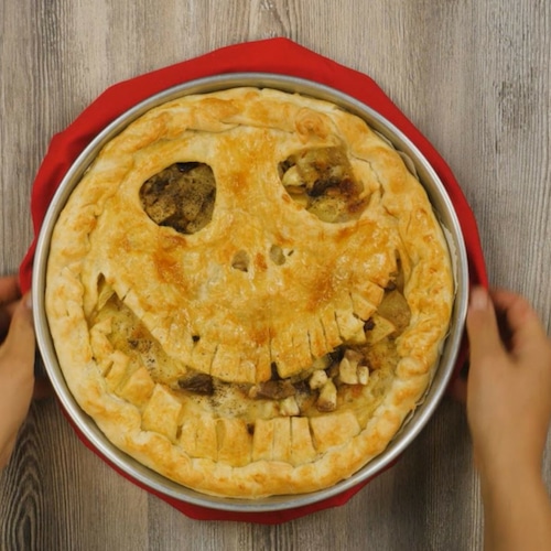 Torta salata di Halloween con melanzane e patate - Ricette Selenella