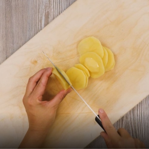 Patate alla savoiarda - Step 1 Patate alla savoiarda - Ricette Selenella