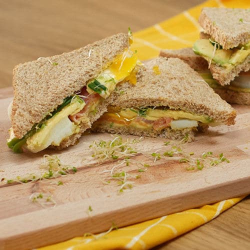 Avocado toast con patate - Step 8 Avocado toast con patate - Ricette Selenella