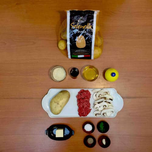 Patata ripiena di battuta di fassona e champignon trifolati - Step 1 Patata ripiena di battuta di fassona e champignon trifolati - Ricette Selenella