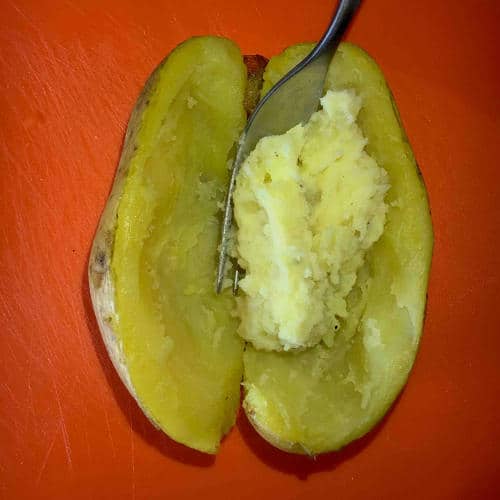 Patata ripiena di battuta di fassona e champignon trifolati - Step 18 Patata ripiena di battuta di fassona e champignon trifolati - Ricette Selenella