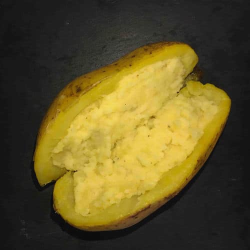 Patata ripiena di battuta di fassona e champignon trifolati - Step 19 Patata ripiena di battuta di fassona e champignon trifolati - Ricette Selenella