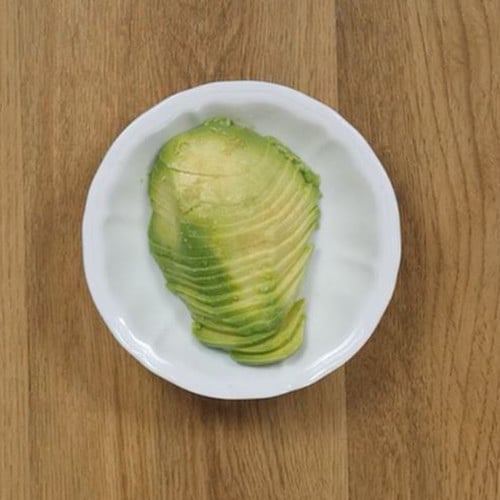 Avocado toast con patate - Step 6 Avocado toast con patate - Ricette Selenella