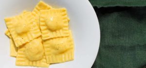Tortelli con patate parmensi selenella