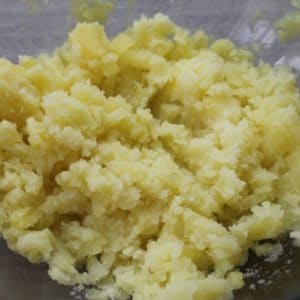 Torta dolce di patate, uvetta e sciroppo d'acero Ricette Selenella