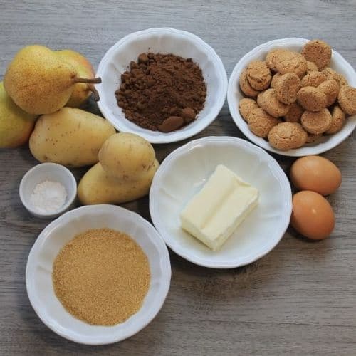 Torta di patate, cacao e pere - Ricette Selenella