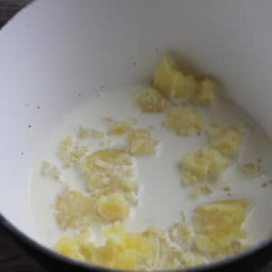 aggiungete la panna alle patate