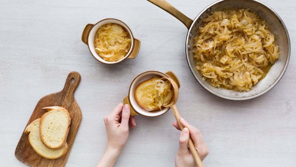 Zuppa di cipolle al forno - Ricette Selenella