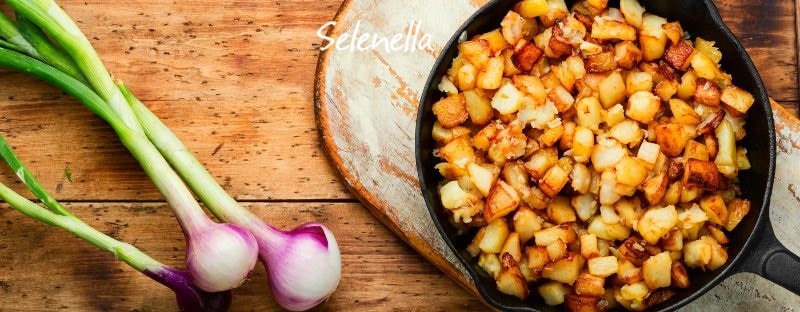 Patate in padella: la ricetta per farle croccanti - Il Blog di Selenella