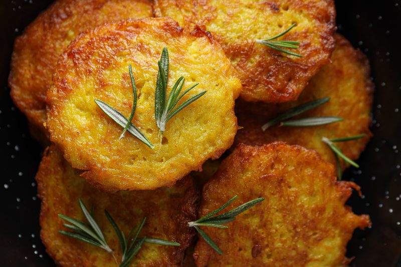 Patate e cipolle al forno croccanti